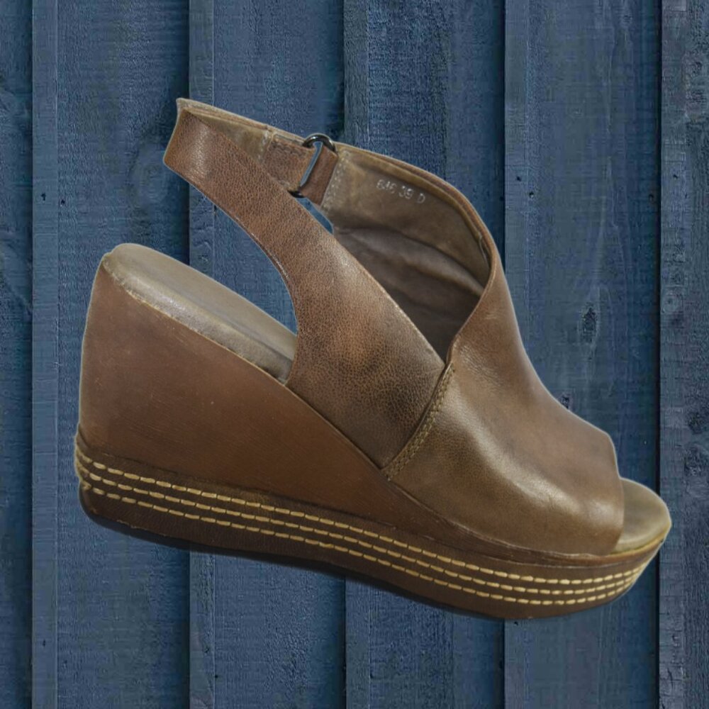 Antelope Geri Taupe Leather Platform Wedge Size 39 (US 8 -8.5) - Picture 7 of 11